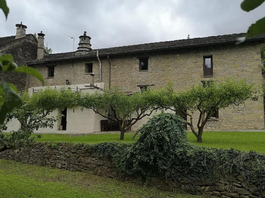 Casa Rural Barangua En El Pirineo Aragones Santa Cruz de la Serós 外观 照片